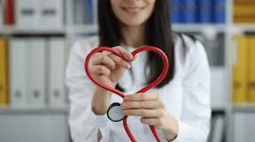 برنامج علاجي متخصص في مركز الحرية